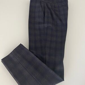 Theory Deep Navy and Grey Plaid Pants - Perfect for Fall/Winter. Beautiful fit.